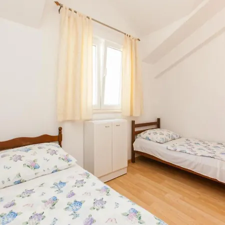 Apartment Beata *