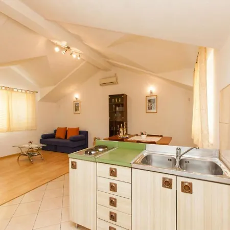 Beata Apartment Trogir